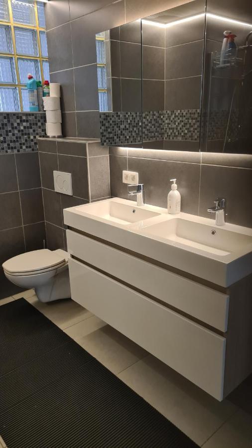 Апартаменты Frontaal Gelijkvloers Seaview 80M² 2 Slp Остенде Экстерьер фото